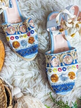 EUC Bon Bonite Embroidered Sequin Espadrilles